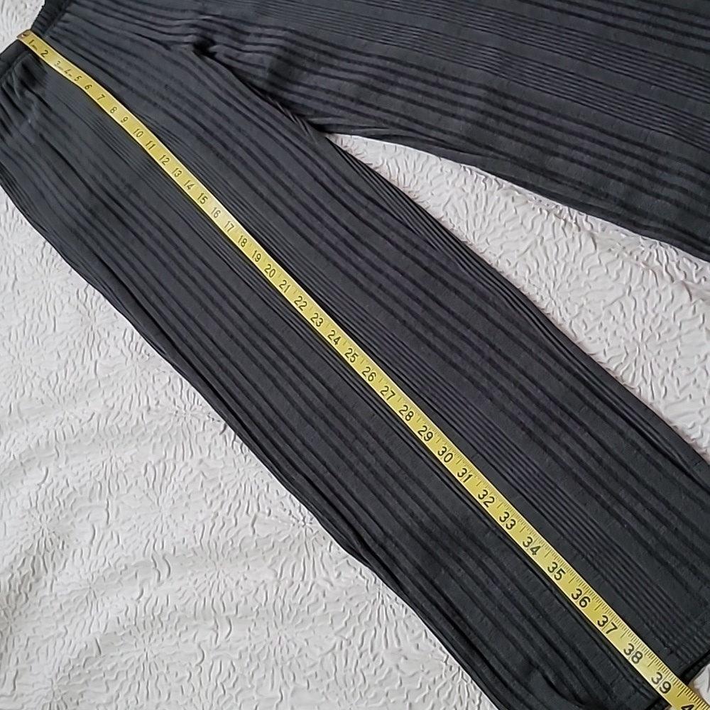 Ekouaer Ribbed Knit Casual Dark Gray Pull-On Pants, Size M - Picture 10 of 14